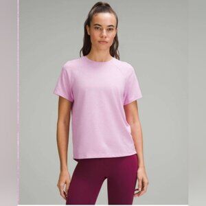 Lululemon License to Train ClassicFit TShirtHeathered Dahlia Mauve ptp 22.5